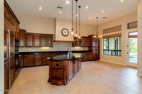 8062 E Teton Cir, Mesa, AZ 85207 photo 24