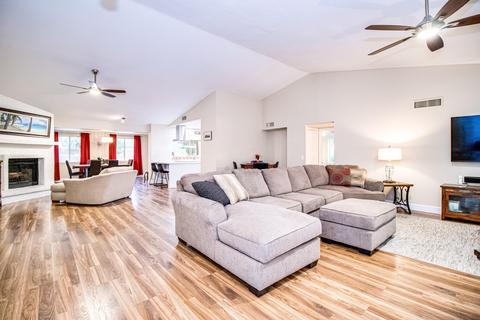 4302 E Karen Dr, Phoenix, AZ 85032 photo 3