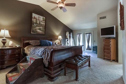 4204 E Tether Trl, Phoenix, AZ 85050 photo 18