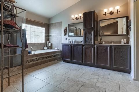 4204 E Tether Trl, Phoenix, AZ 85050 photo 21