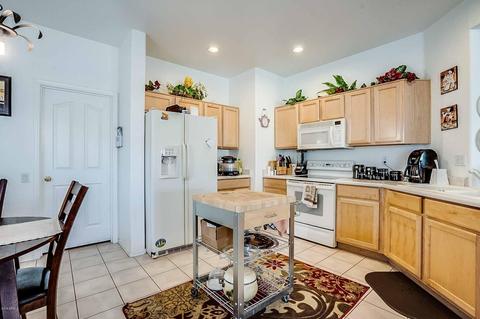 10852 E Boston St, Apache Junction, AZ 85120 photo 2