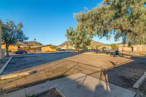 9647 N 10th Ave, Phoenix, AZ 85021 photo 7