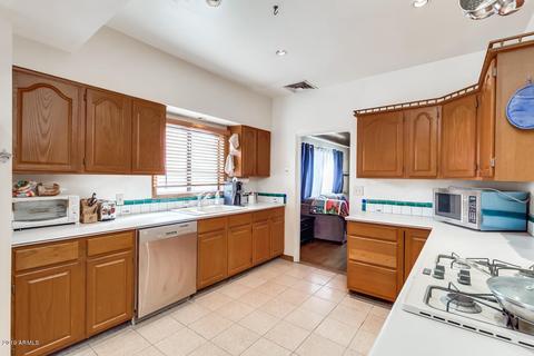 1402 Earll Dr, Phoenix, AZ 85014 photo 13