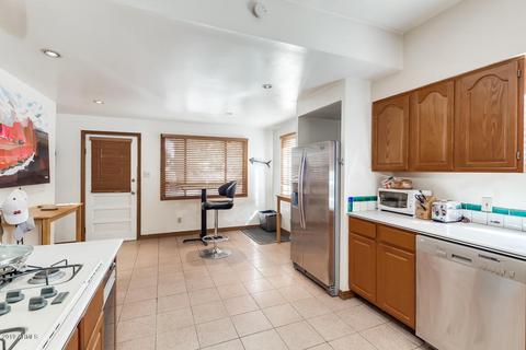 1402 Earll Dr, Phoenix, AZ 85014 photo 11