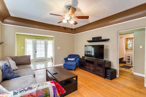 1402 Earll Dr, Phoenix, AZ 85014 photo 6