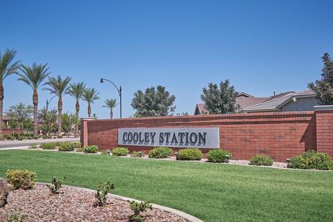 3950 Ebano St, Gilbert, AZ 85295 photo 2