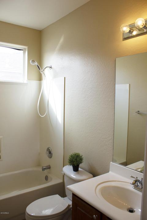 3246 E Fairview St, Gilbert, AZ 85295 photo 15