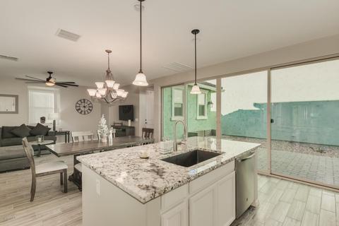 3921 E Perkinsville St, Gilbert, AZ 85295 photo 4