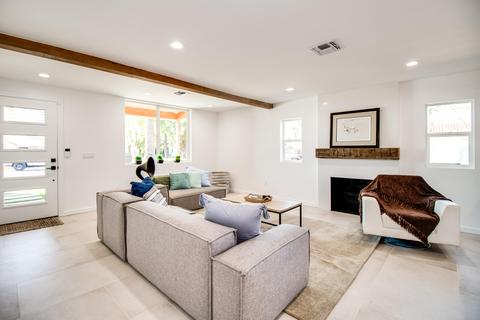 1034 E Clarendon Ave, Phoenix, AZ 85014 photo 4