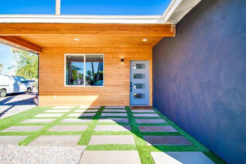 1034 E Clarendon Ave, Phoenix, AZ 85014 photo 2