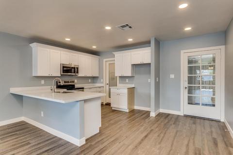 1640 E 1st Pl, Mesa, AZ 85203 photo 8