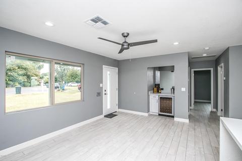 4630 N 12th Pl, Phoenix, AZ 85014 photo 3