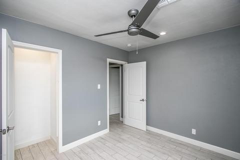 4630 N 12th Pl, Phoenix, AZ 85014 photo 23