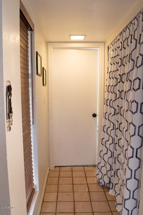 8231 N 21st Dr #E204, Phoenix, AZ 85021 photo 6