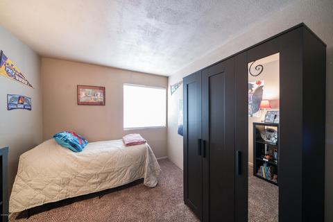 5101 E Tamblo Dr, Phoenix, AZ 85044 photo 18