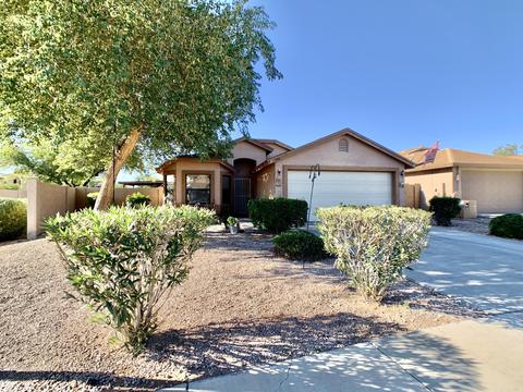 746 S Paustian Cir, Apache Junction, AZ 85120 photo 1
