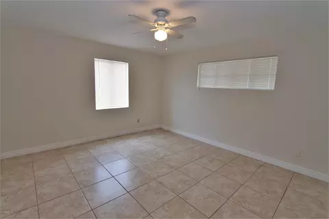 1221 E Highland Ave, Phoenix, AZ 85014 photo 6