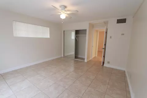 1221 E Highland Ave, Phoenix, AZ 85014 photo 5