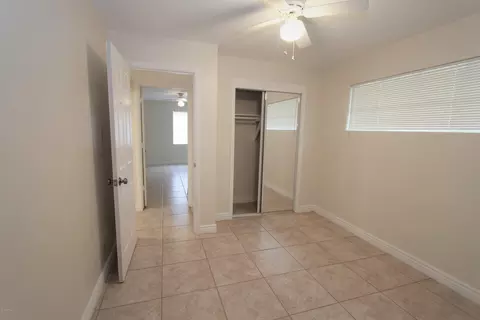 1221 E Highland Ave, Phoenix, AZ 85014 photo 8
