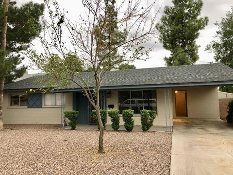 111 E Manhatton Dr, Tempe, AZ 85282 photo 1