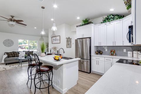 520 E Flynn Ln, Phoenix, AZ 85012 photo 13