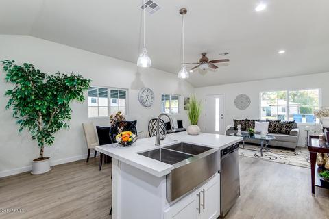 520 E Flynn Ln, Phoenix, AZ 85012 photo 16