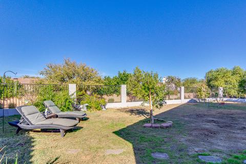 928 E Beautiful Ln, Phoenix, AZ 85042 photo 9