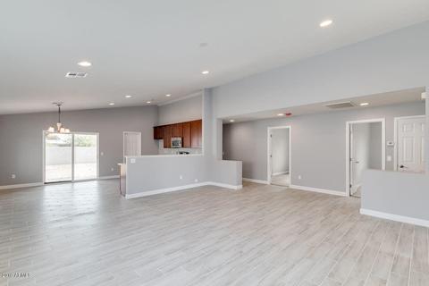4435 S 18th Pl, Phoenix, AZ 85040 photo 3
