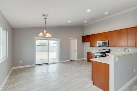 4435 S 18th Pl, Phoenix, AZ 85040 photo 9