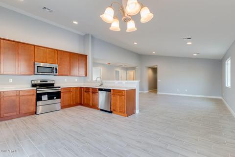 4435 S 18th Pl, Phoenix, AZ 85040 photo 2