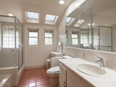 3602 N 49th St, Phoenix, AZ 85018 photo 6