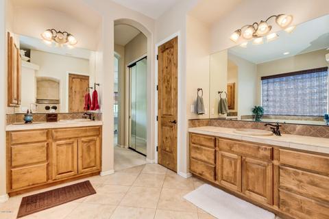 2357 E Walnut Rd, Gilbert, AZ 85298 photo 24