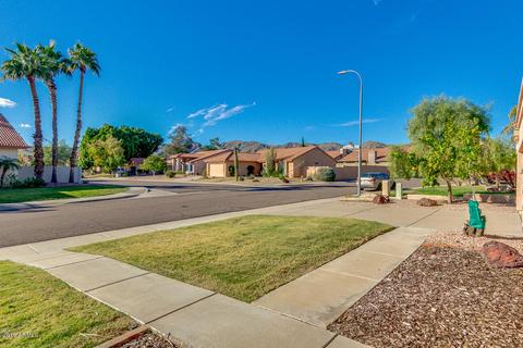 13601 S 37th Pl, Phoenix, AZ 85044 photo 4