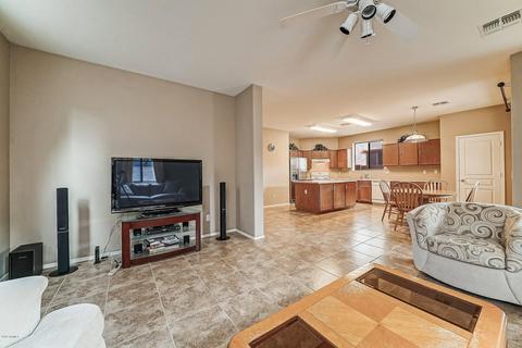 3953 E Melrose St, Gilbert, AZ 85297 photo 12