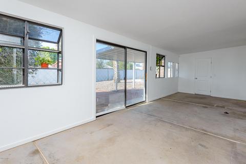 3334 N 39th Dr, Phoenix, AZ 85019 photo 19