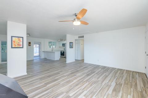3334 N 39th Dr, Phoenix, AZ 85019 photo 4