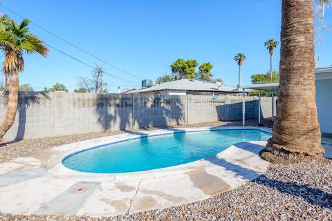 3334 N 39th Dr, Phoenix, AZ 85019 photo 26