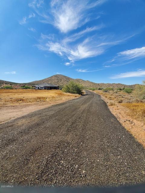1625 E Rolling Rock Dr #-, Phoenix, AZ 85086 photo 9