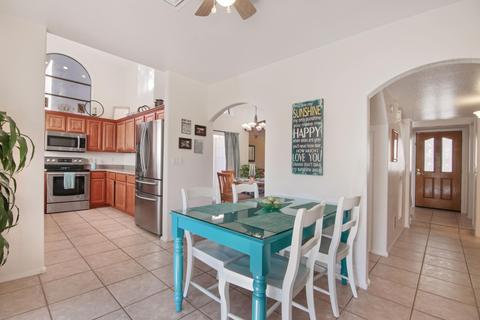 1733 E Watercress Ln, Gilbert, AZ 85234 photo 7