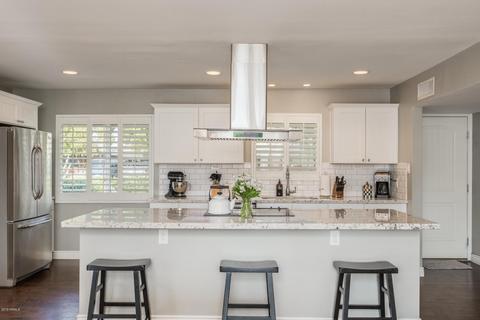 4831 E Pinchot Ave, Phoenix, AZ 85018 photo 2