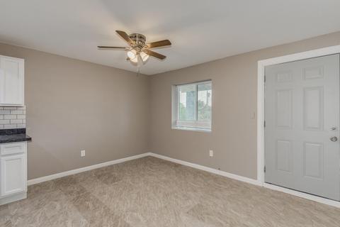 3126 E Mobile Ln, Phoenix, AZ 85040 photo 9