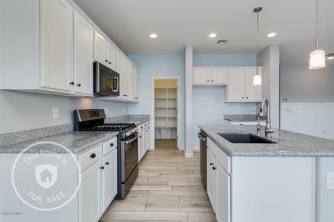2610 E Hickory St, Gilbert, AZ 85298 photo 2