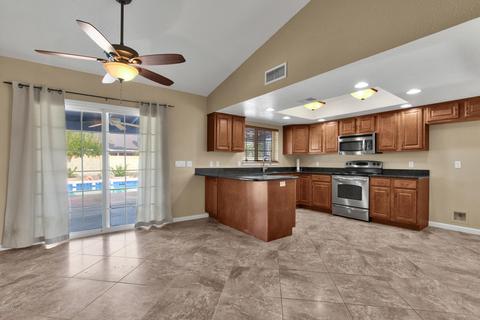 4654 E Fox Cir, Mesa, AZ 85205 photo 7