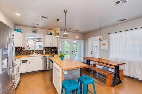 2925 E Cheery Lynn Rd, Phoenix, AZ 85016 photo 10