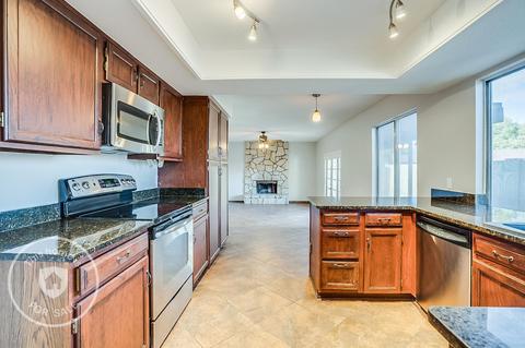 3026 E Hampton Cir, Mesa, AZ 85204 photo 6