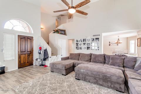 823 W Shellfish Dr, Gilbert, AZ 85233 photo 4
