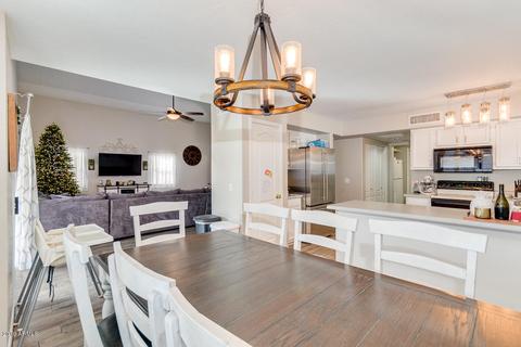 823 W Shellfish Dr, Gilbert, AZ 85233 photo 8