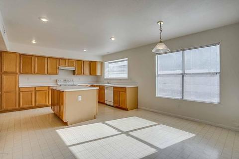 1483 E Horseshoe Ave, Gilbert, AZ 85296 photo 17