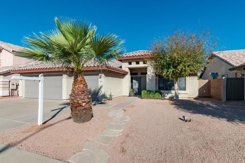 4236 E Meadow Dr, Phoenix, AZ 85032 photo 1