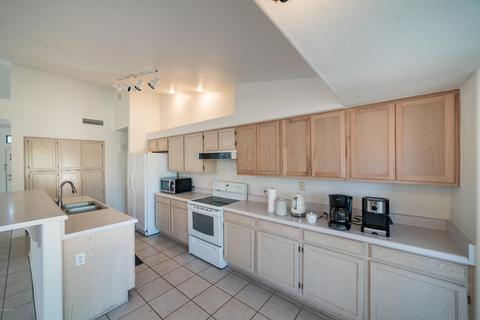 4236 E Meadow Dr, Phoenix, AZ 85032 photo 9
